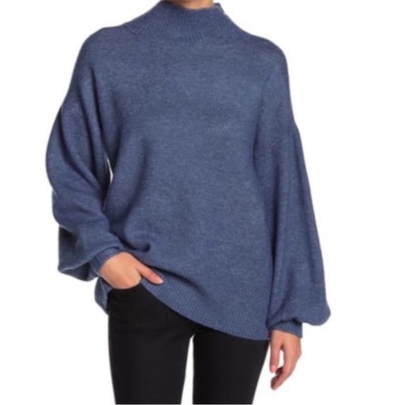 Vince Camuto Wool/Alpaca Blend Mutton Sleeve Sweater Size M - Picture 1 of 6